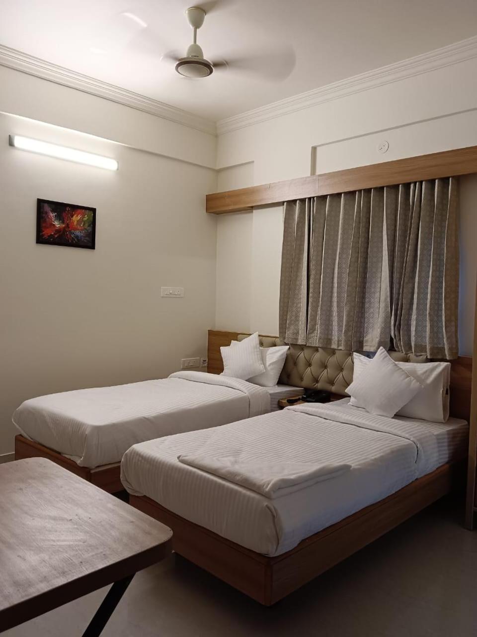 Krishna Inn Bangalore Dış mekan fotoğraf